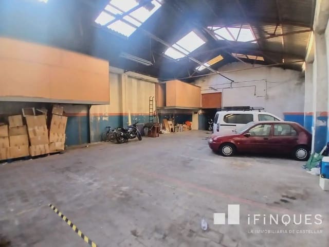 Commerciale in vendita in Sabadell - 220.000 € (Rif: 9809113)