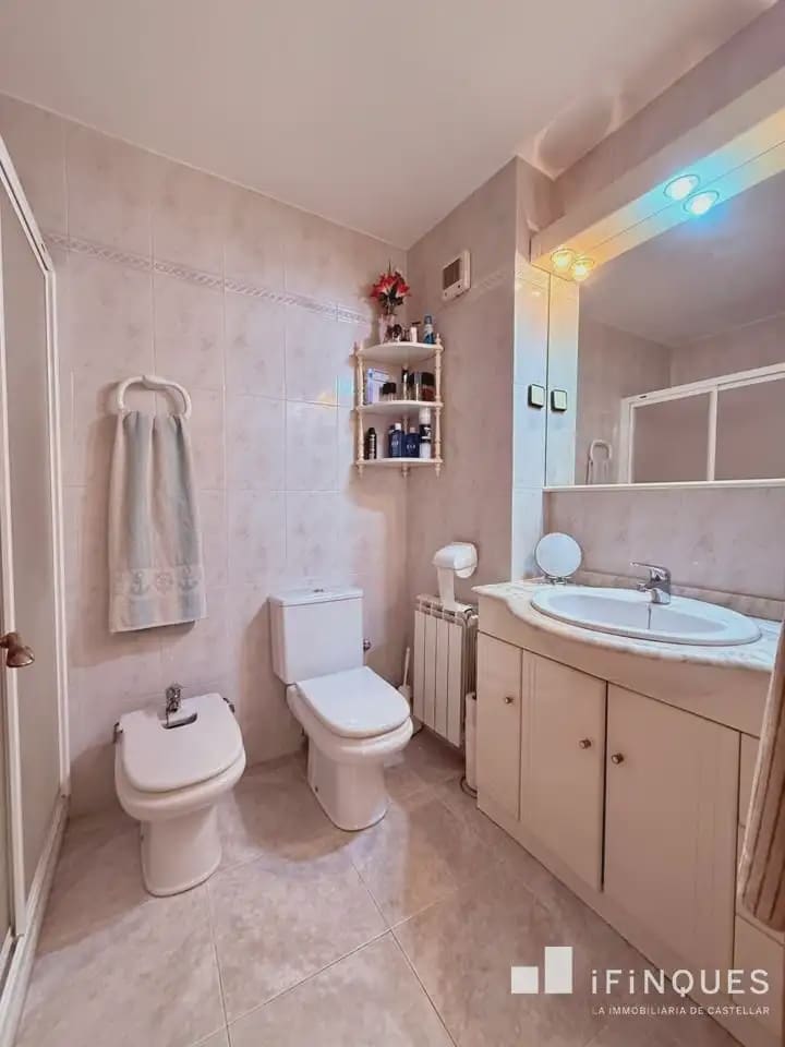 4 makuuhuone Asunto myytävänä paikassa Castellar del Valles - 288 000 € (Ref: 9809117)