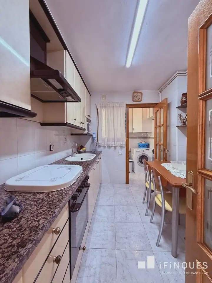 4 makuuhuone Asunto myytävänä paikassa Castellar del Valles - 288 000 € (Ref: 9809117)