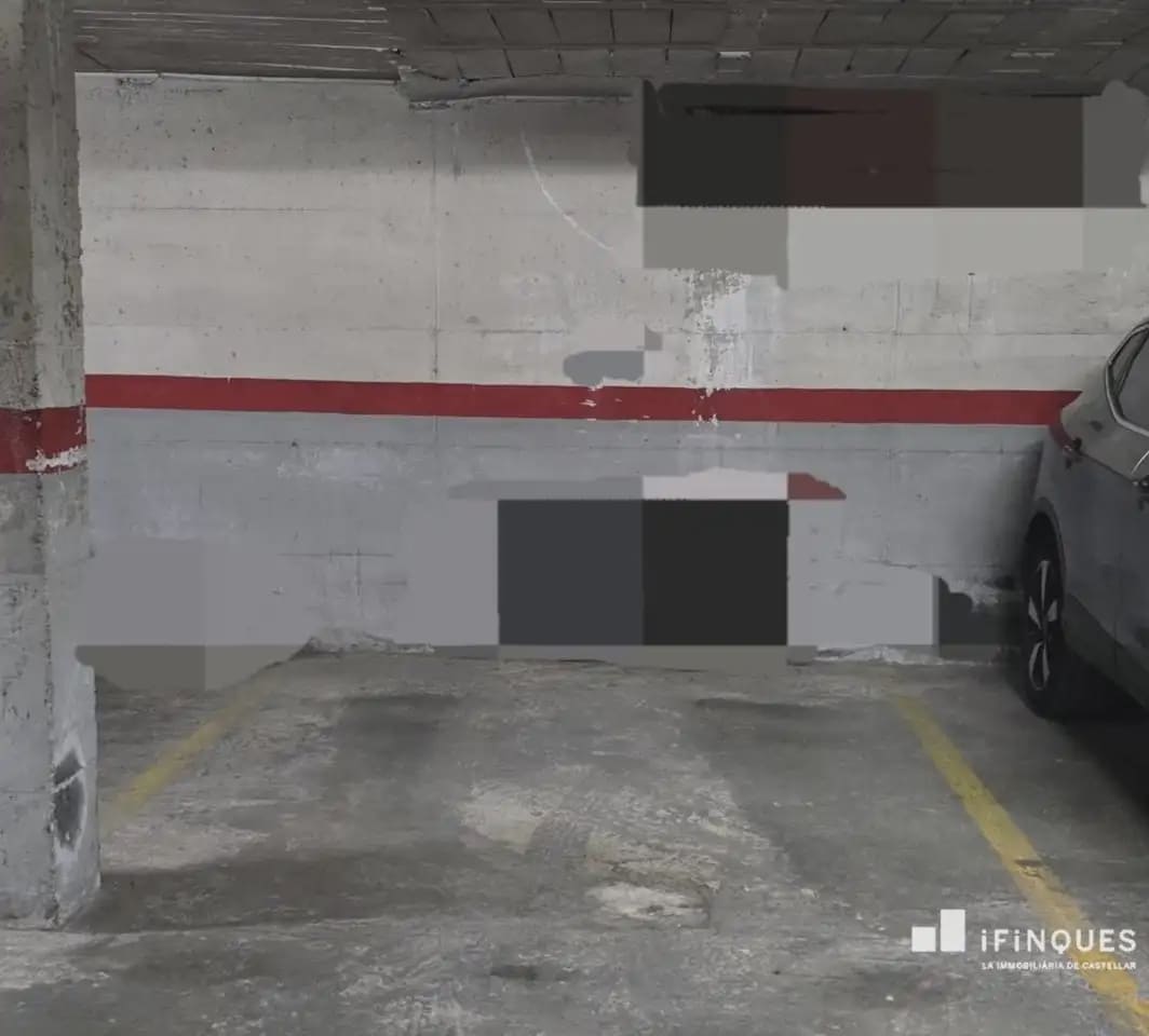 Garage te koop in Sabadell - € 13.000 (Ref: 9809119)