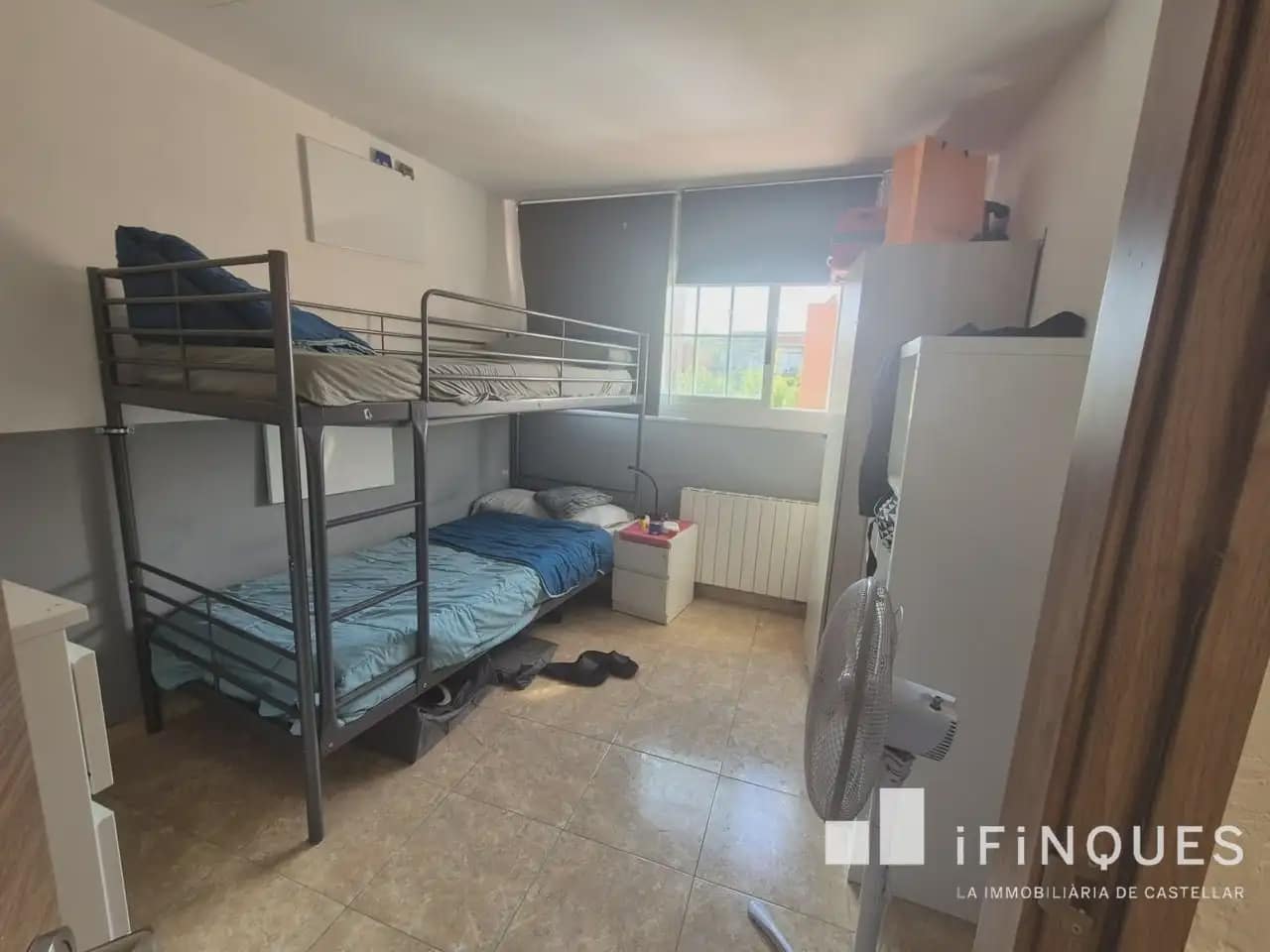 Casa de 4 habitaciones en Sabadell en venta - 360.000 € (Ref: 9814697)