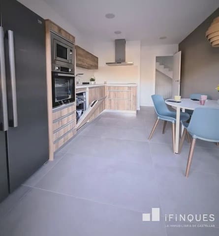 Chalet de 3 habitaciones en Castellar del Vallès en venta - 420.000 € (Ref: 9816494)