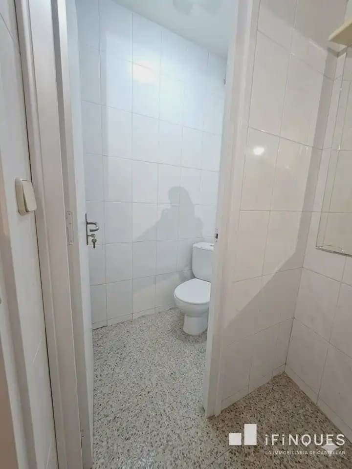 Commercial for rent in Castellar del Valles - € 1,190 (Ref: 9827500)