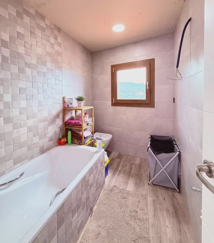 5 bedroom Townhouse for sale in Castellar del Valles - € 470,000 (Ref: 9838648)
