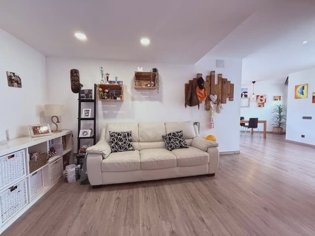 5 chambre Maison de Ville à vendre à Castellar del Vallès - 470 000 € (Ref: 9838648)