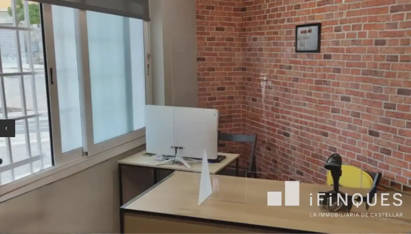 Commercial for sale in Terrassa - € 69,000 (Ref: 9841543)