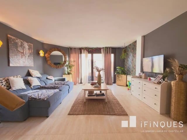 4 quarto Casa em Banda para venda em Castellar del Vallès - 419 000 € (Ref: 9844378)