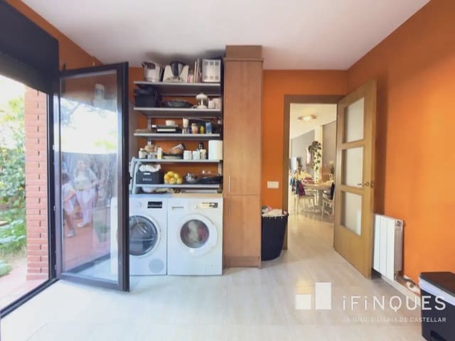 4 quarto Casa em Banda para venda em Castellar del Vallès - 419 000 € (Ref: 9844378)