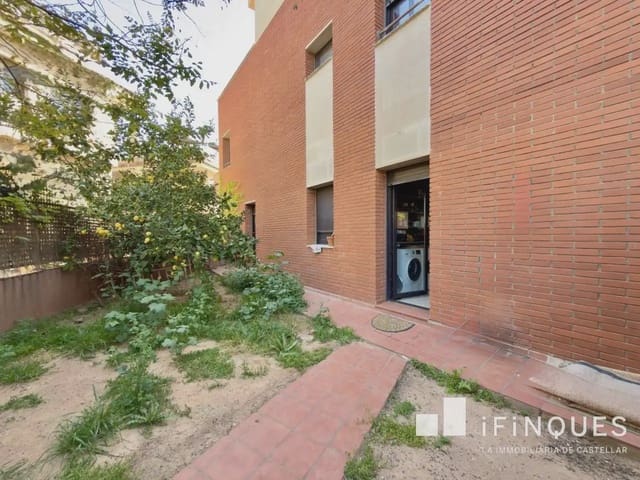 4 quarto Casa em Banda para venda em Castellar del Vallès - 419 000 € (Ref: 9844378)