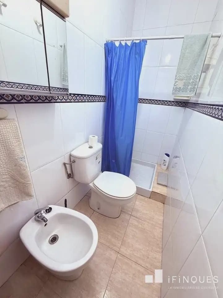 4 bedroom Apartment for sale in Castellar del Valles - € 219,900 (Ref: 9848421)