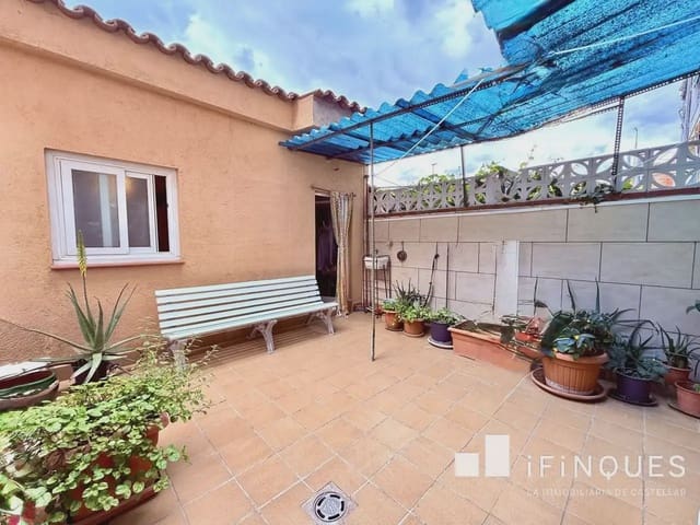 4 slaapkamer Appartement te koop in Castellar del Vallès - € 219.900 (Ref: 9848421)