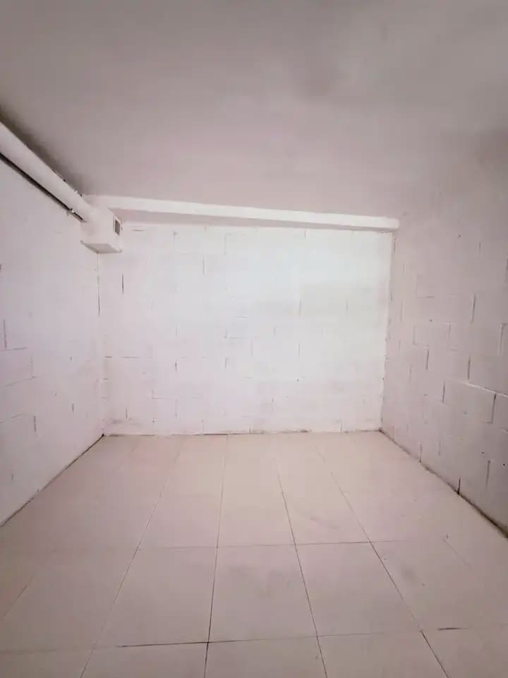 Garage for rent in Castellar del Valles - € 150 (Ref: 9854501)
