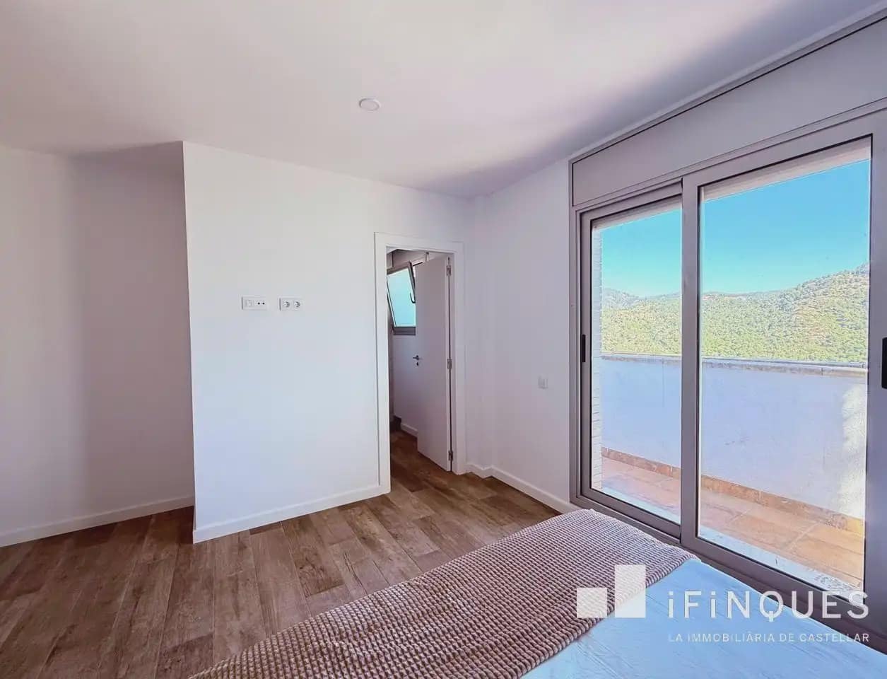 4 soveværelse Villa til leje i Castellar del Valles med garage - € 2.400 (Ref: 9866247)