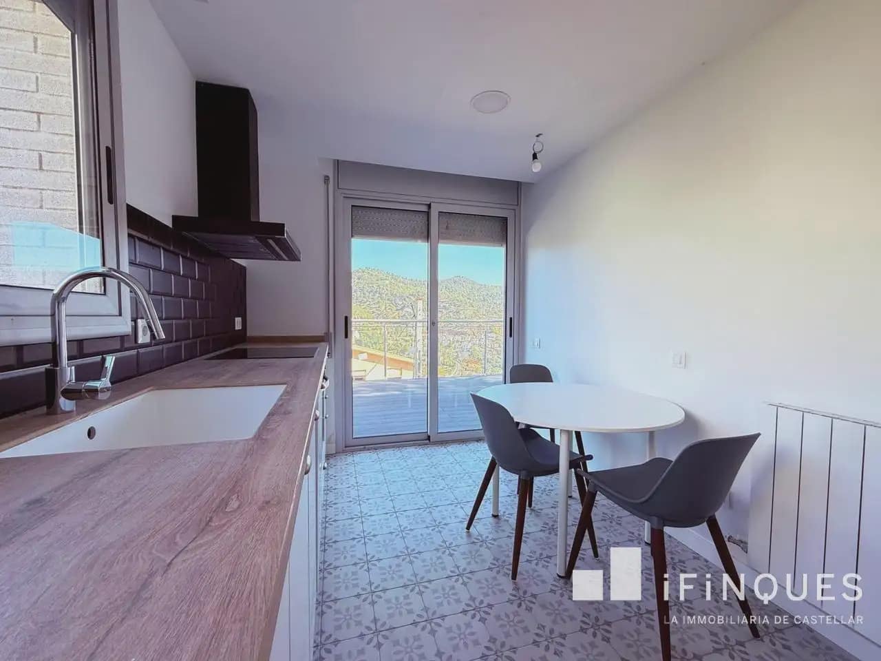4 soveværelse Villa til leje i Castellar del Valles med garage - € 2.400 (Ref: 9866247)