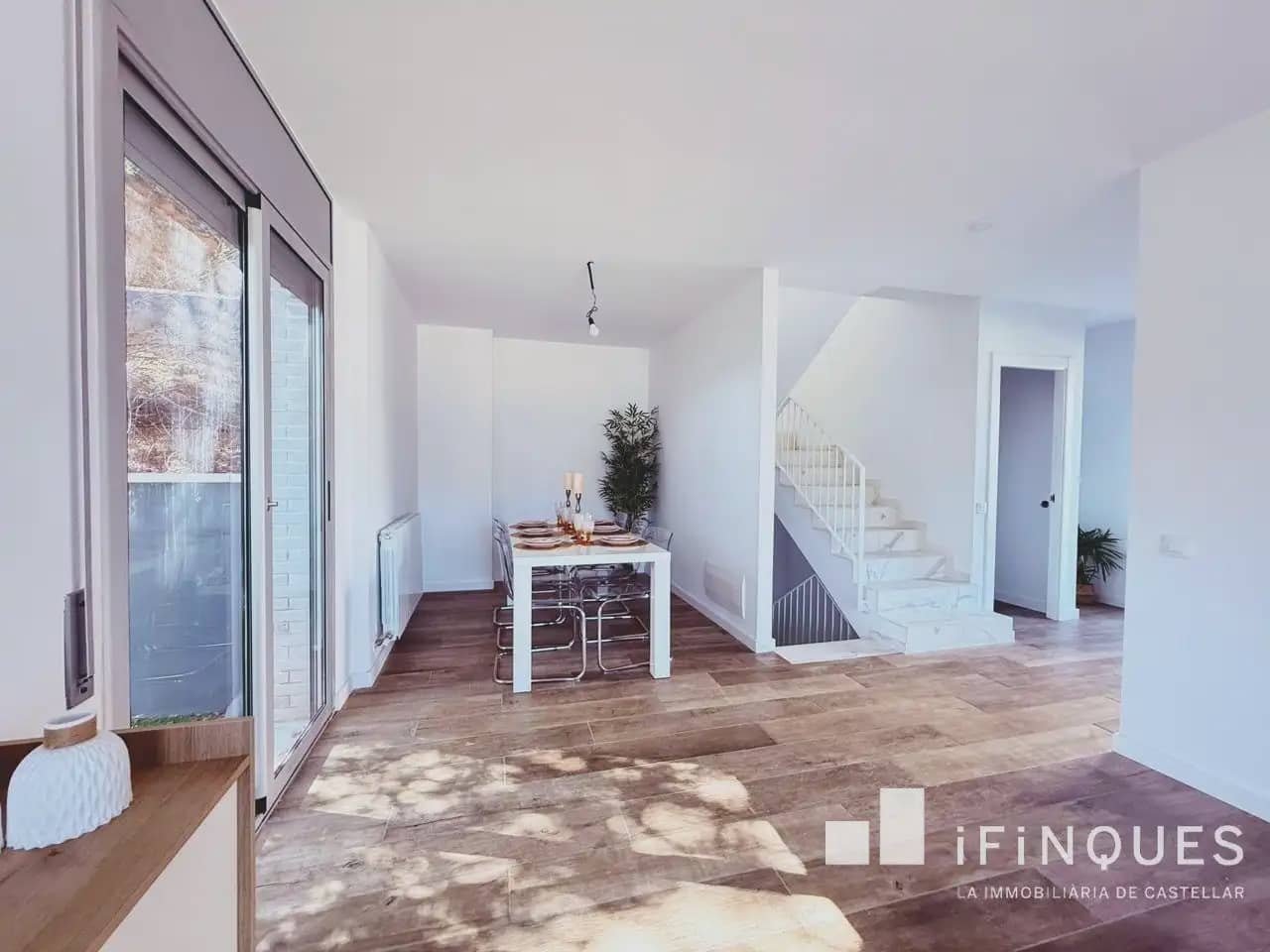 4 soveværelse Villa til leje i Castellar del Valles med garage - € 2.400 (Ref: 9866247)