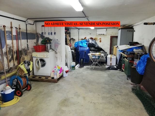 2 bedroom Villa for sale in Llagostera with pool garage - € 110,000 (Ref: 9396670)