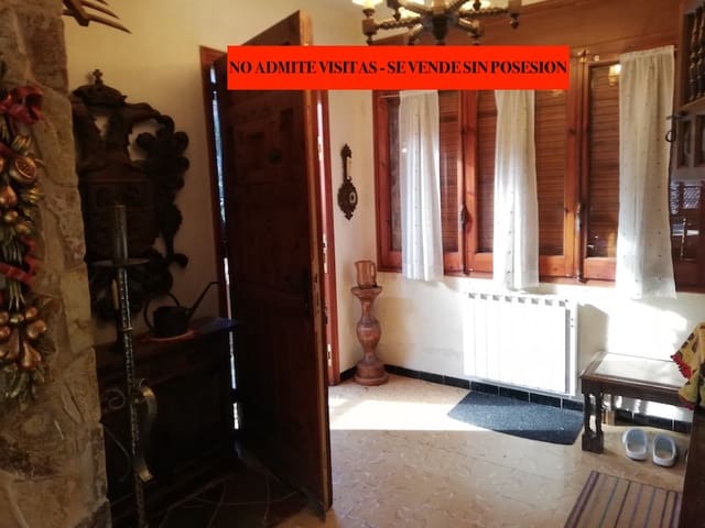 2 bedroom Villa for sale in Llagostera with pool garage - € 110,000 (Ref: 9396670)