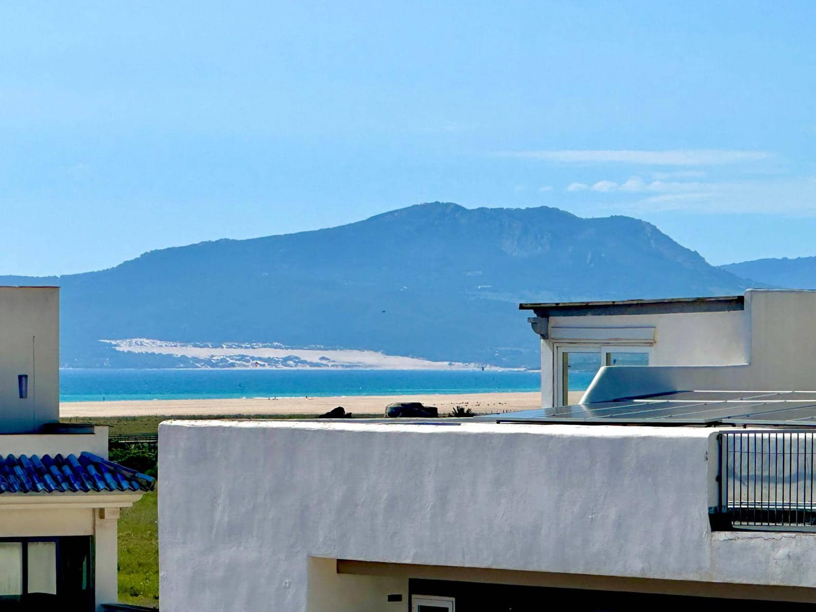 2 soveværelse Strandlejlighed til salg i Tarifa med swimmingpool garage - € 499.000 (Ref: 8994120)