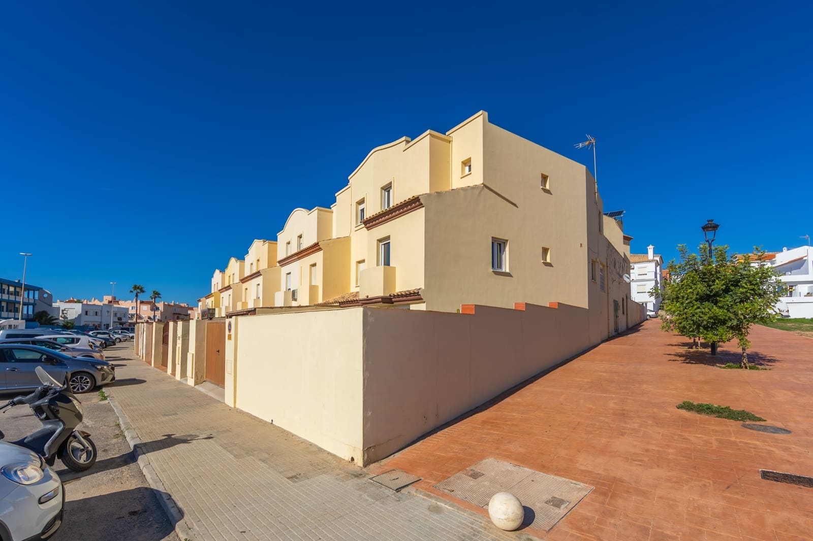 4 soveværelse Villa til salg i Tarifa med garage - € 1.060.000 (Ref: 9386621)