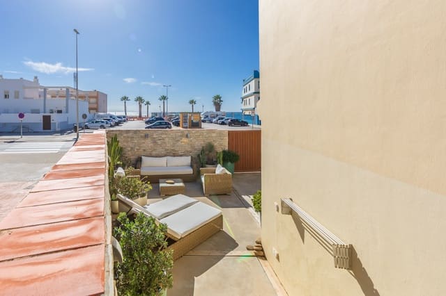 4 soveværelse Villa til salg i Tarifa med garage - € 1.060.000 (Ref: 9386621)
