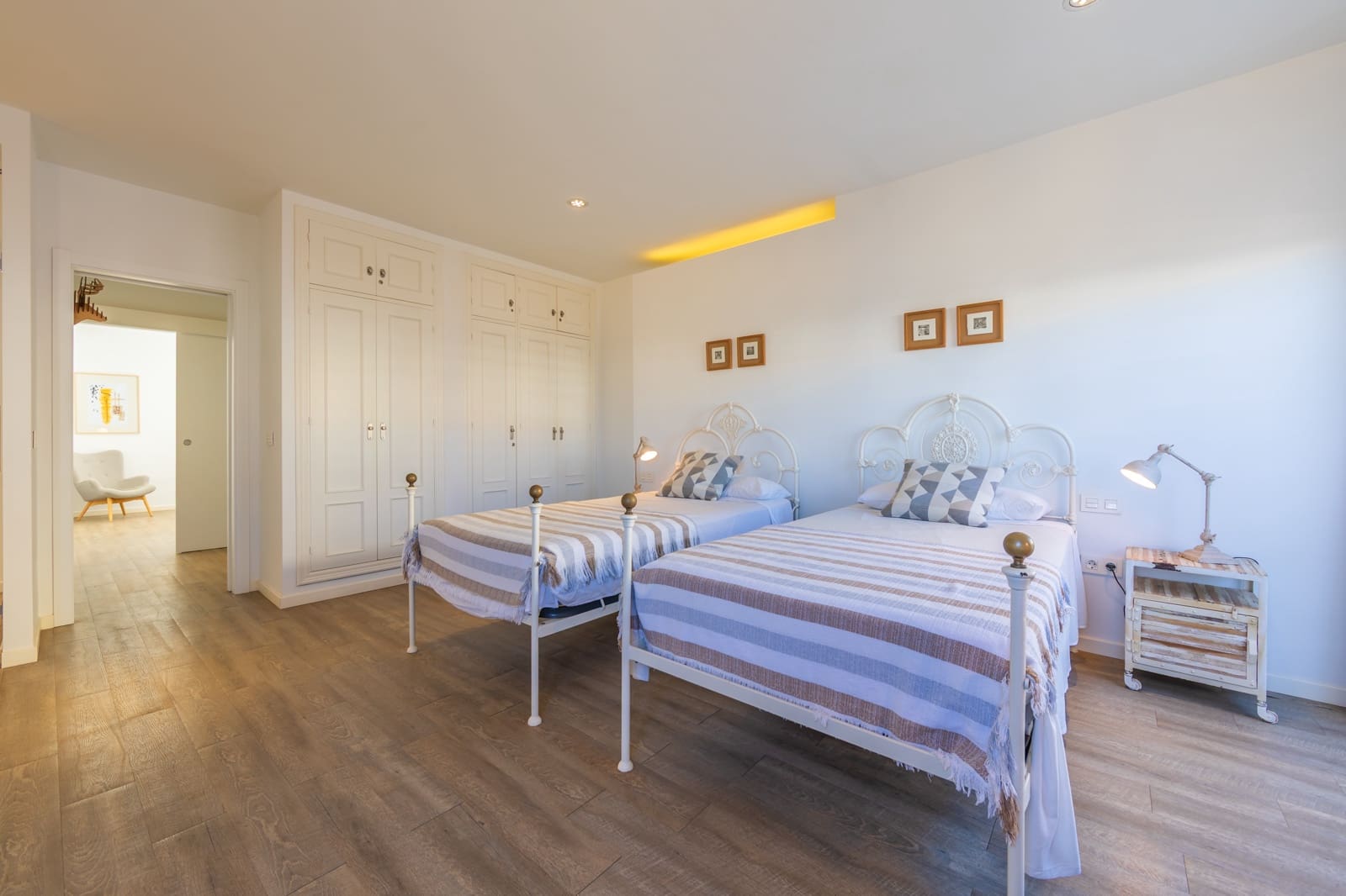 4 soveværelse Villa til salg i Tarifa med garage - € 1.060.000 (Ref: 9386621)