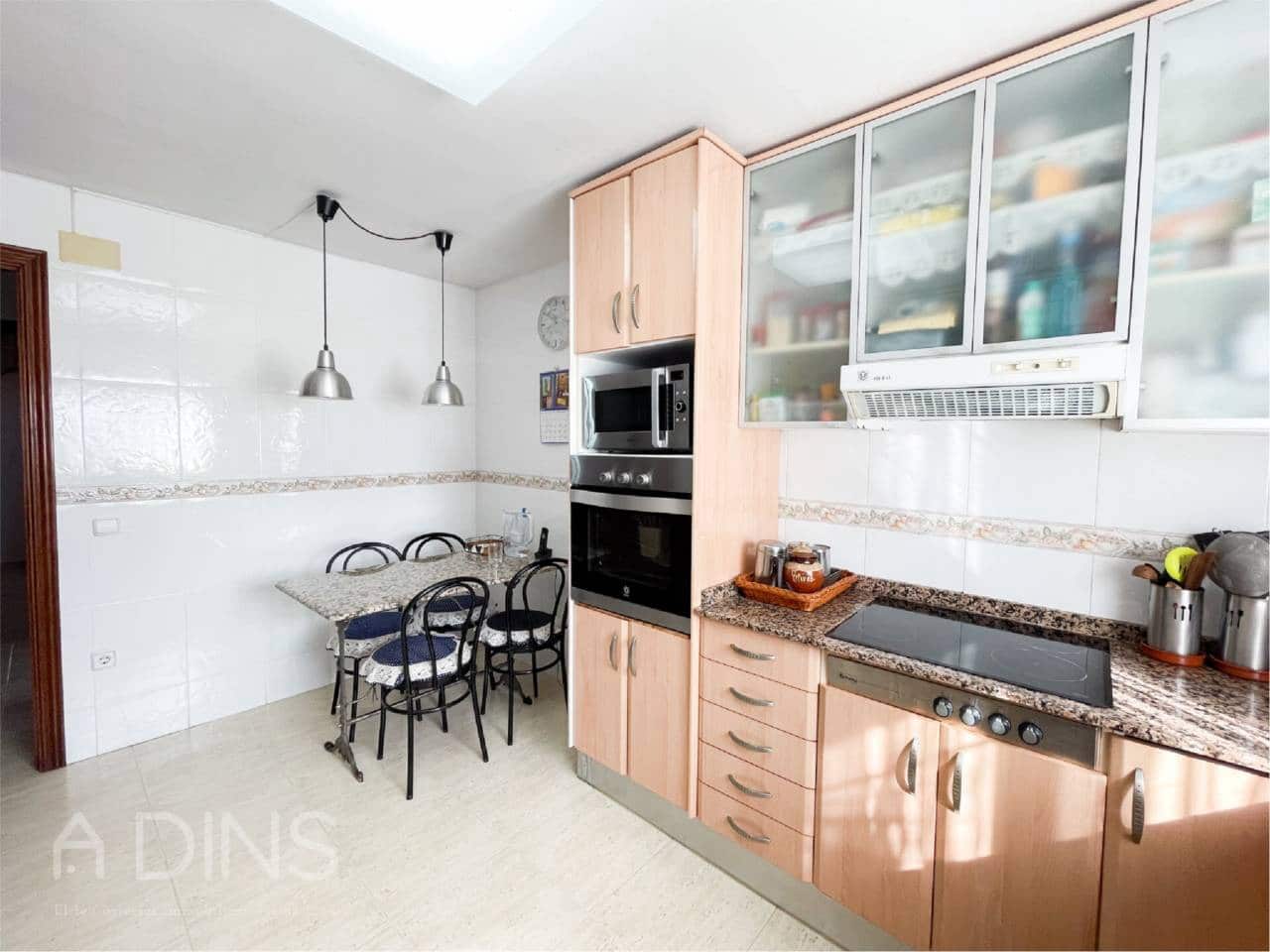 5 Zimmer Villa zu verkaufen in Caldes de Montbui mit Garage - 410.000 € (Ref: 9793056)