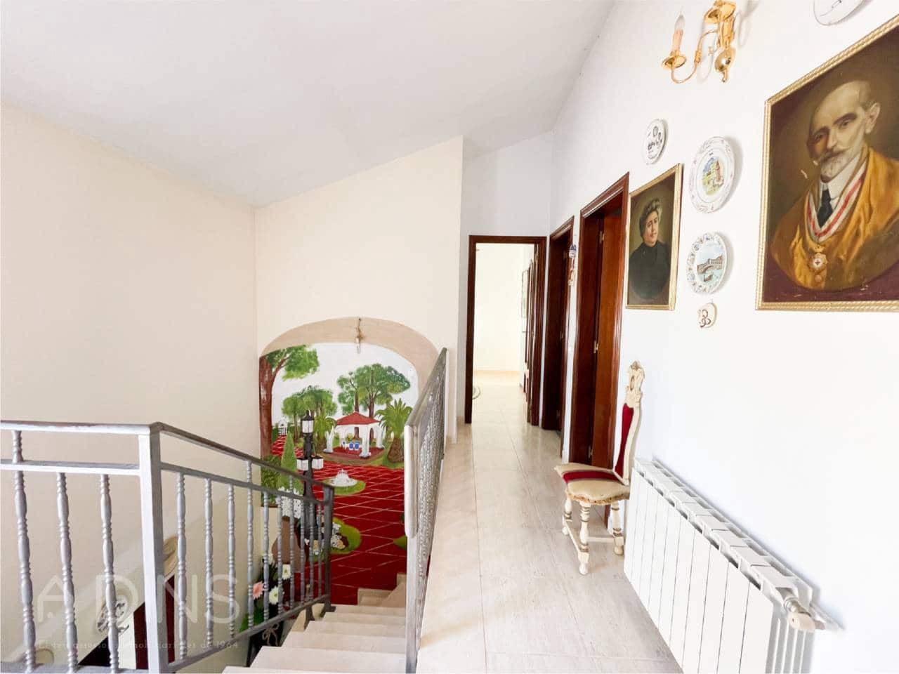 5 Zimmer Villa zu verkaufen in Caldes de Montbui mit Garage - 410.000 € (Ref: 9793056)