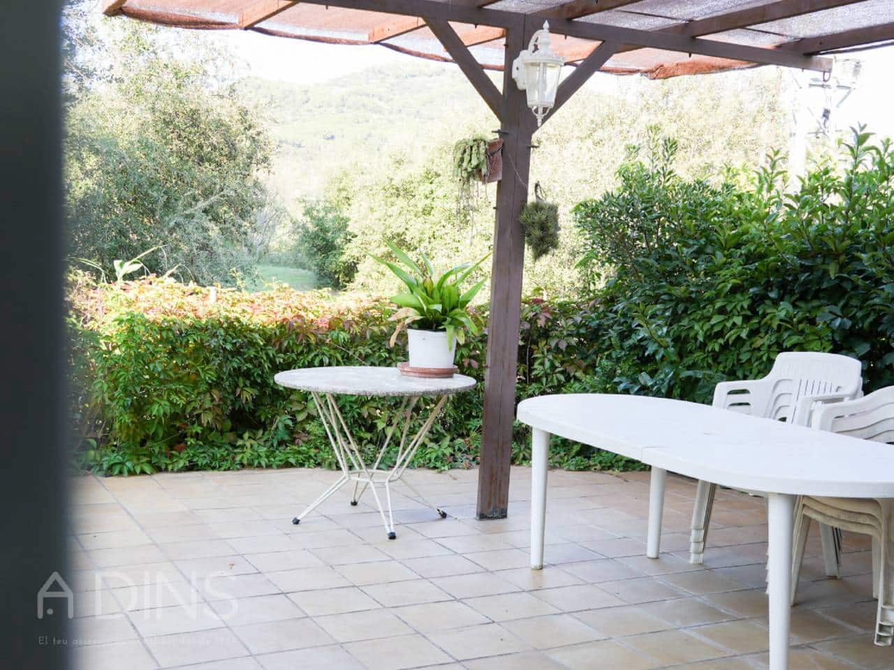 5 Zimmer Villa zu verkaufen in Caldes de Montbui mit Garage - 410.000 € (Ref: 9793056)