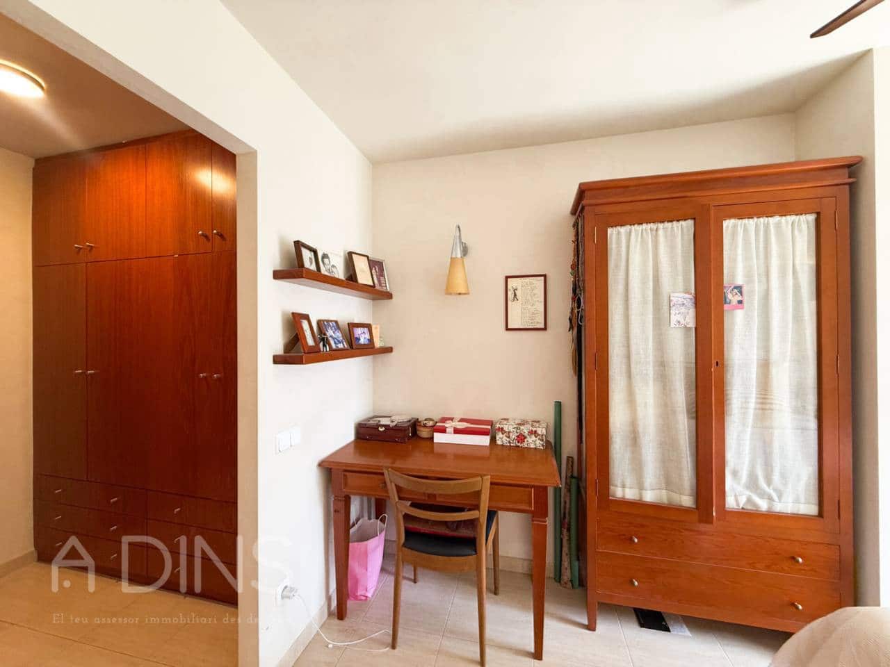 4 Zimmer Apartment zu verkaufen in Castelltercol mit Garage - 285.000 € (Ref: 9793060)