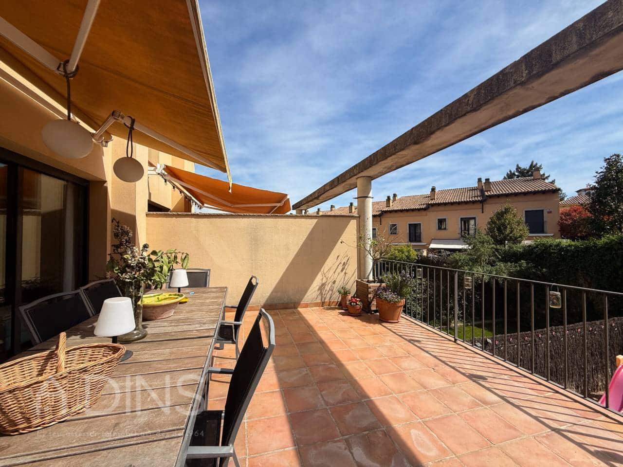 4 Zimmer Apartment zu verkaufen in Castelltercol mit Garage - 285.000 € (Ref: 9793060)