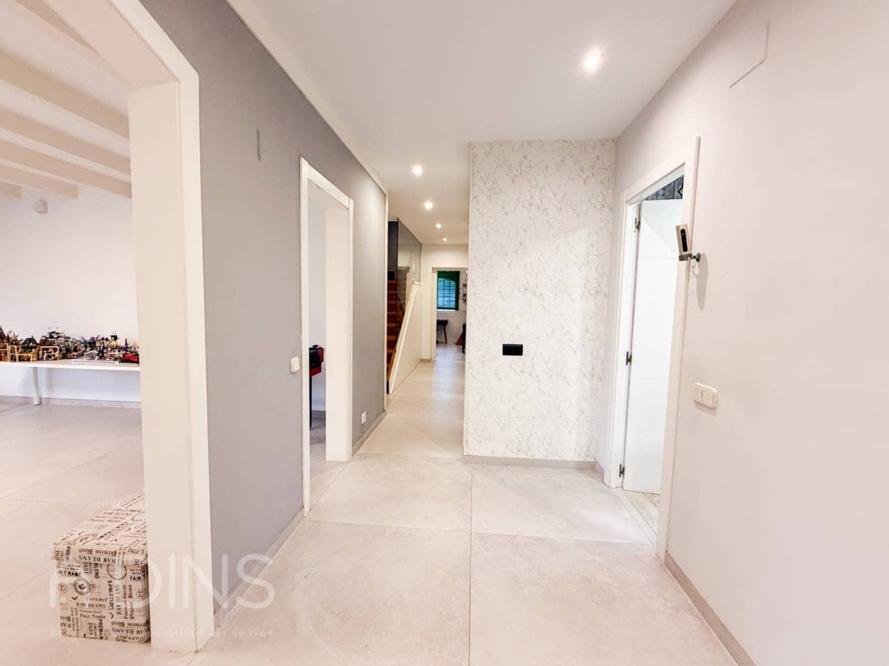 5 sypialnia Willa na sprzedaż w La Garriga z basenem garażem - 640 000 € (Ref: 9793061)