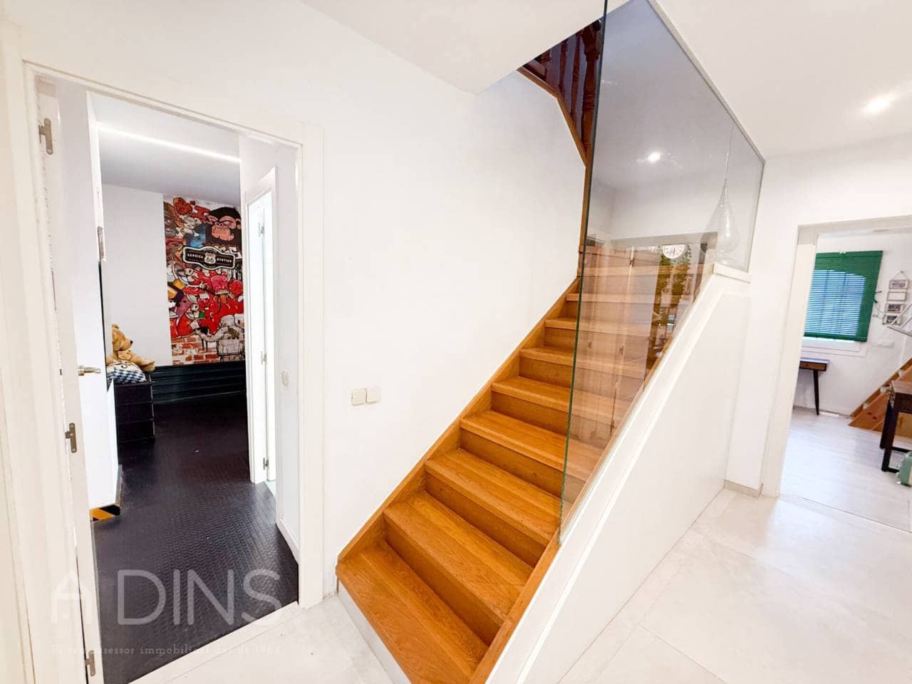 5 sypialnia Willa na sprzedaż w La Garriga z basenem garażem - 640 000 € (Ref: 9793061)