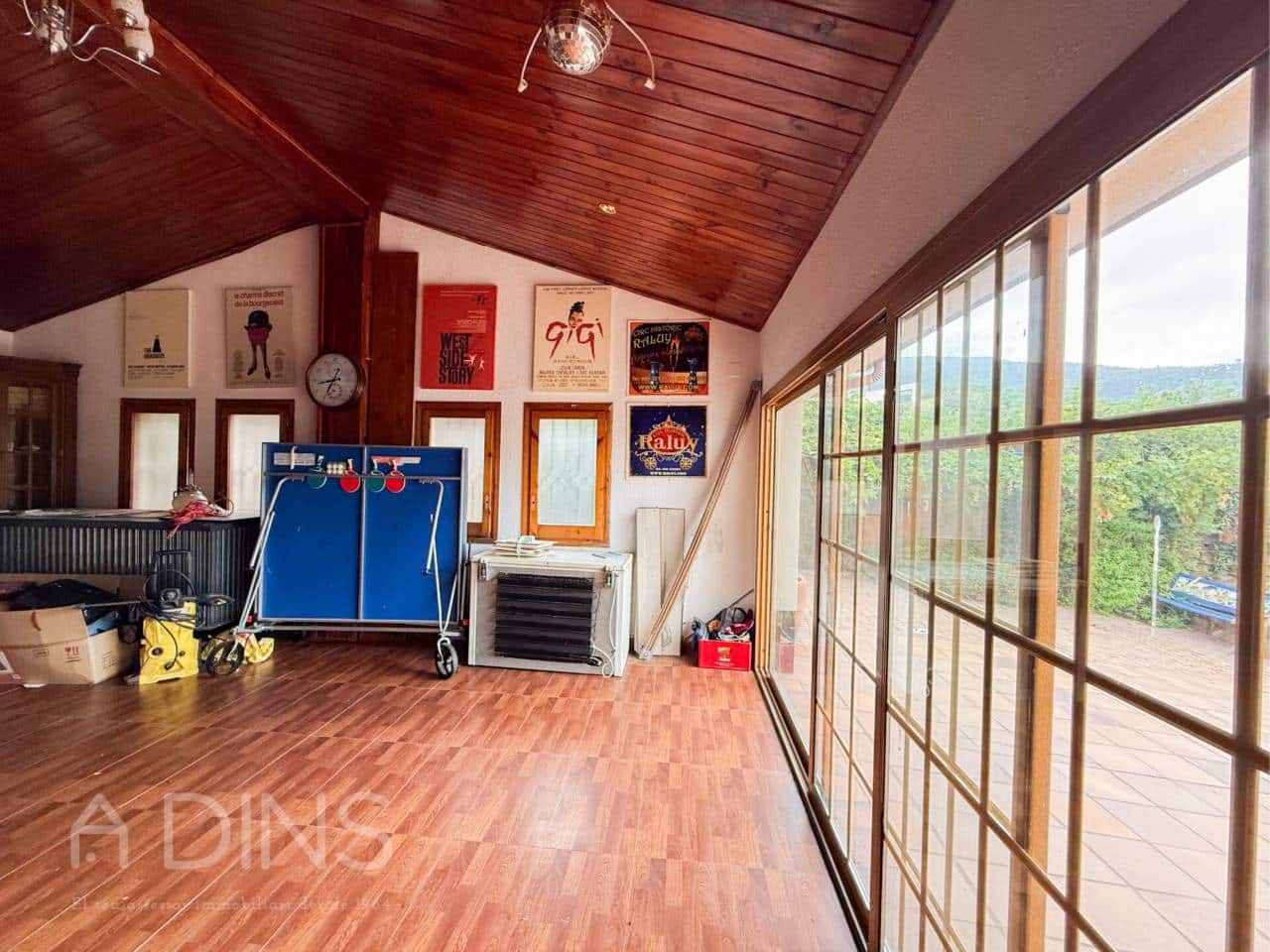 5 sypialnia Willa na sprzedaż w La Garriga z basenem garażem - 640 000 € (Ref: 9793061)