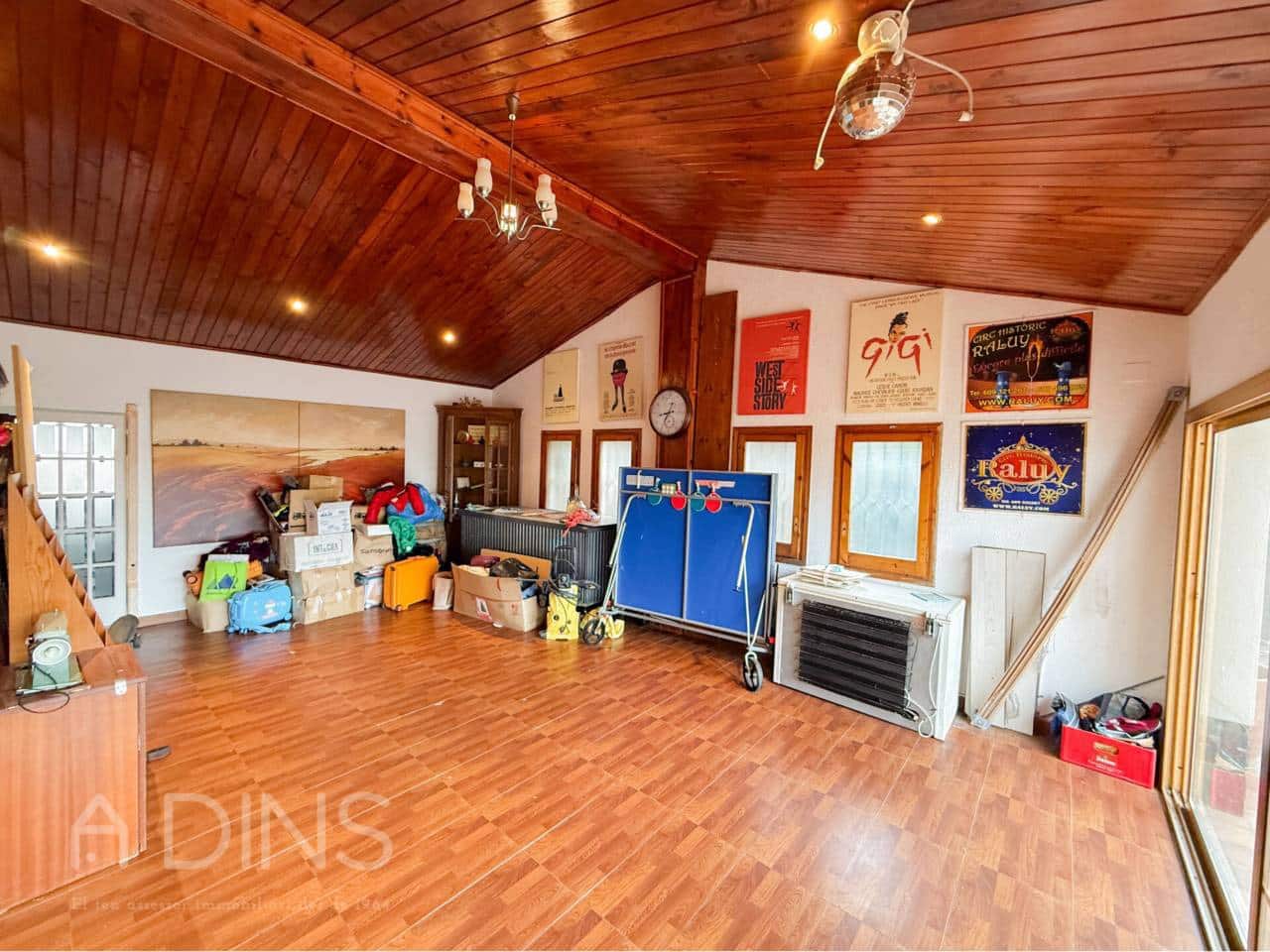 5 sypialnia Willa na sprzedaż w La Garriga z basenem garażem - 640 000 € (Ref: 9793061)