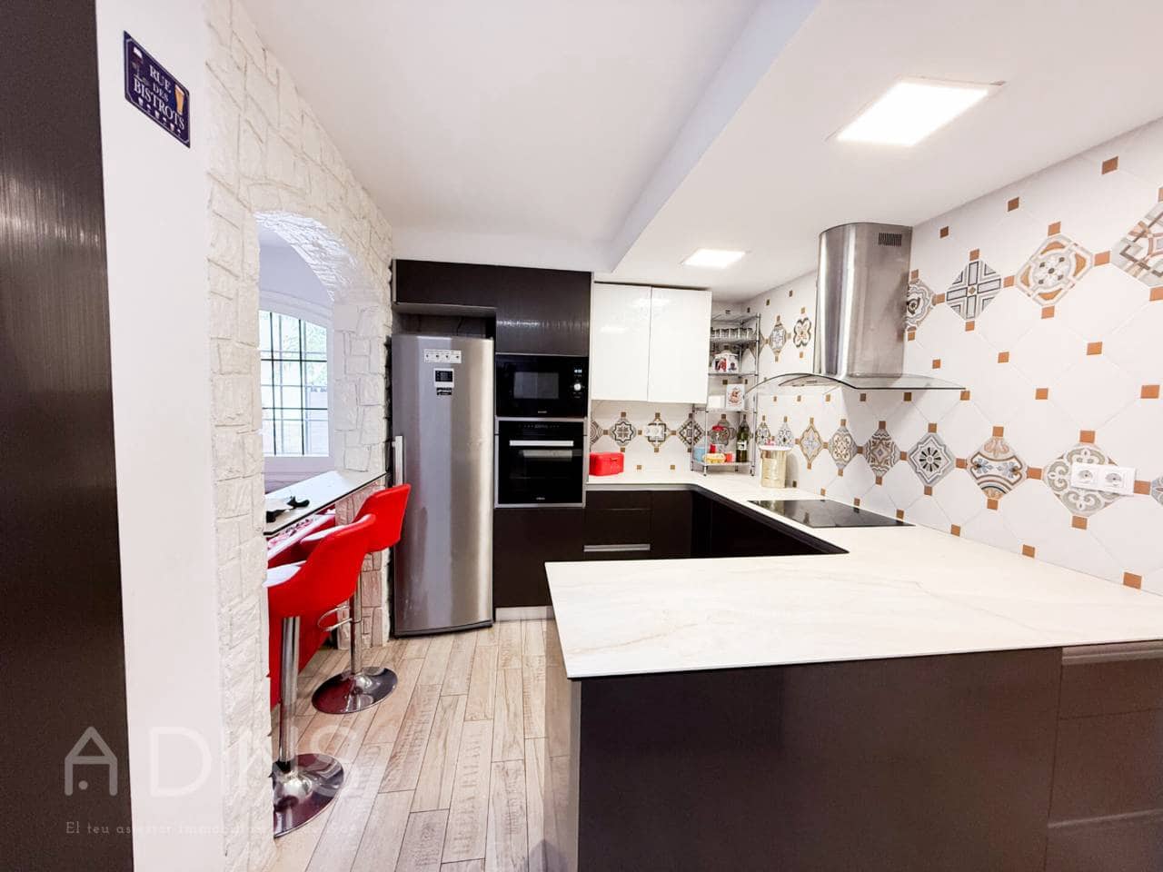 5 sypialnia Willa na sprzedaż w La Garriga z basenem garażem - 640 000 € (Ref: 9793061)