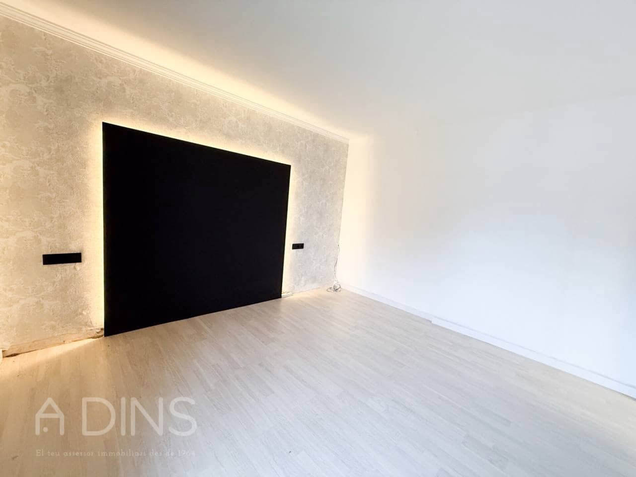 5 sypialnia Willa na sprzedaż w La Garriga z basenem garażem - 640 000 € (Ref: 9793061)