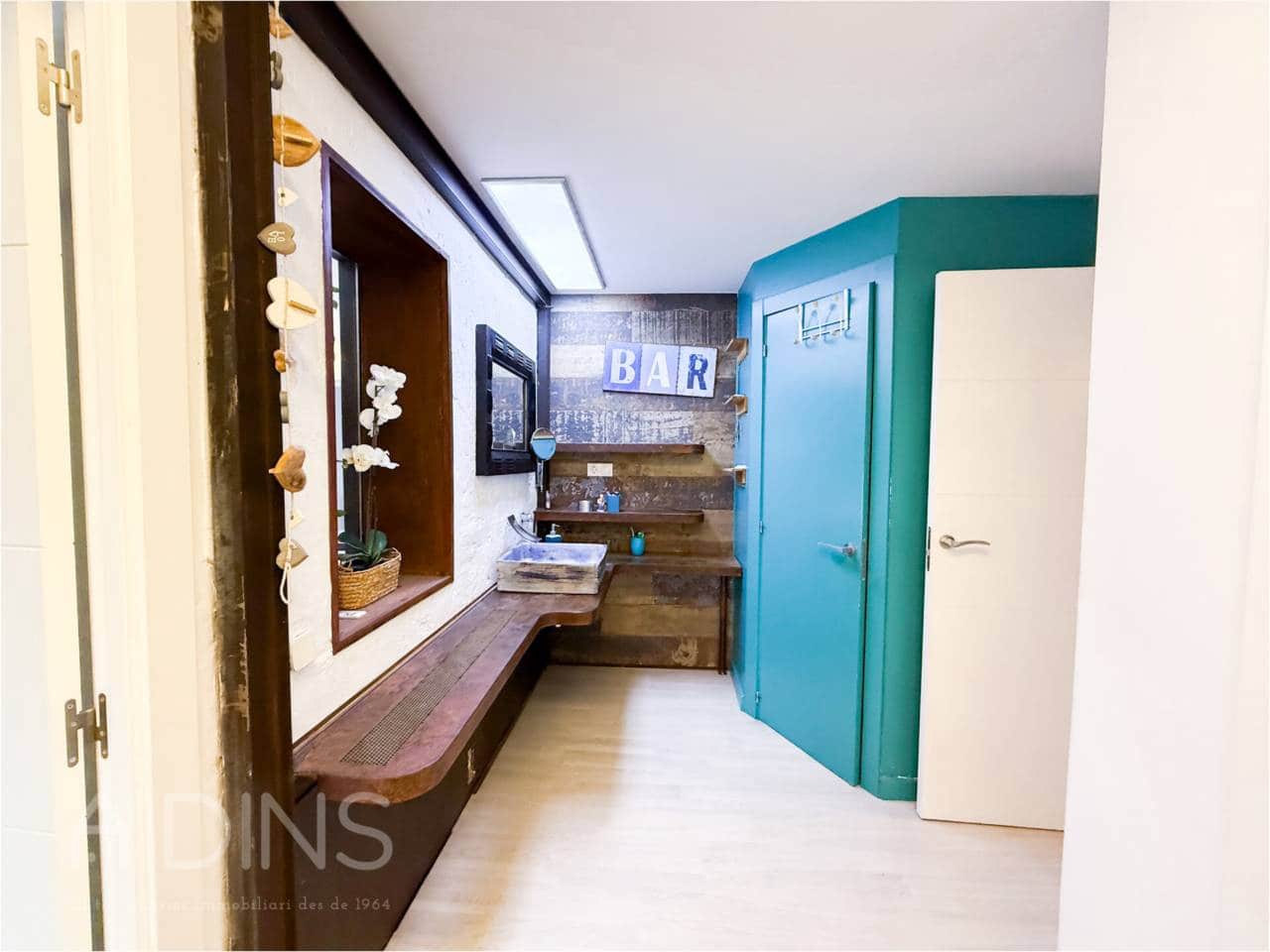 5 sypialnia Willa na sprzedaż w La Garriga z basenem garażem - 640 000 € (Ref: 9793061)