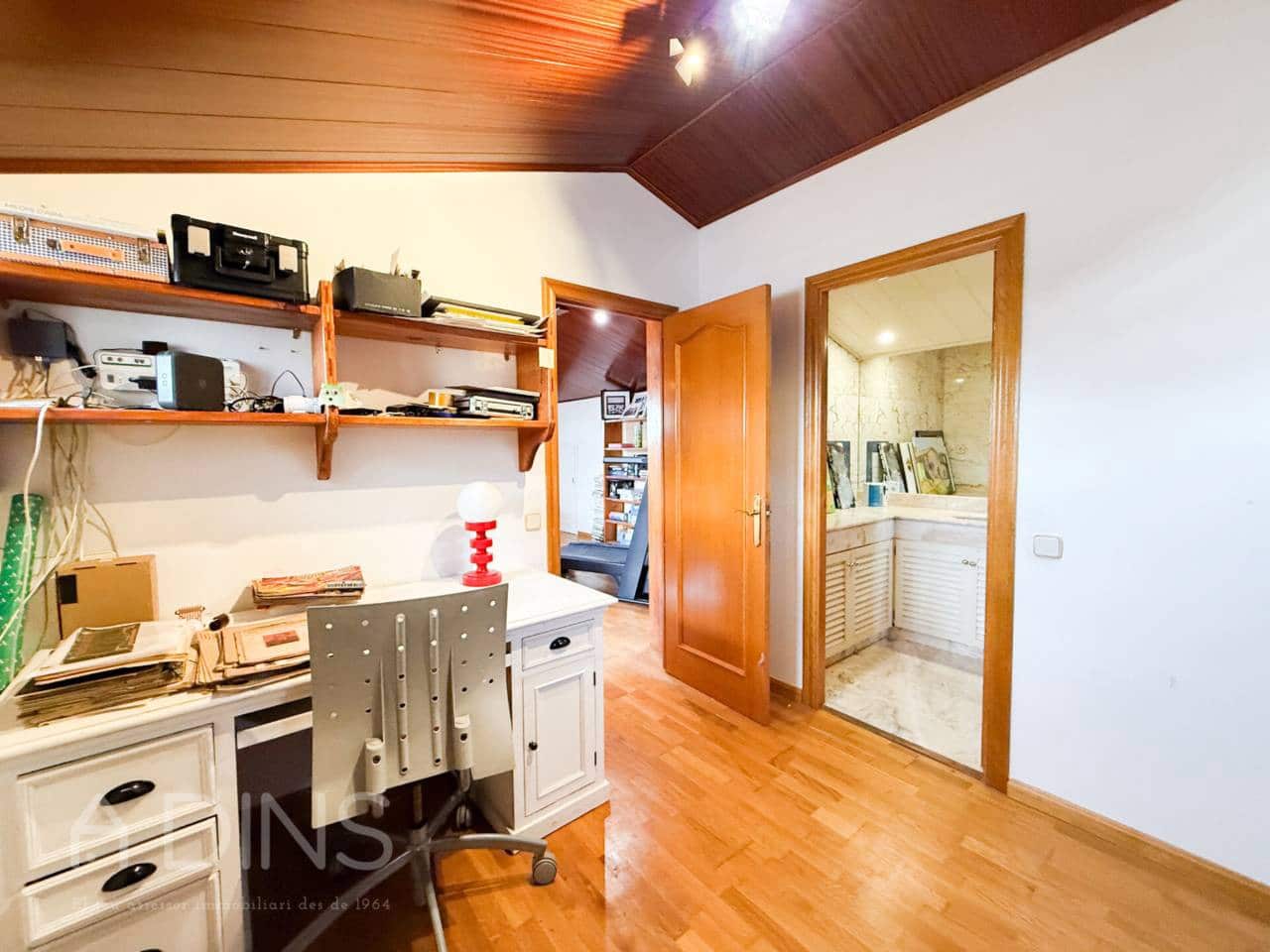 5 sypialnia Willa na sprzedaż w La Garriga z basenem garażem - 640 000 € (Ref: 9793061)