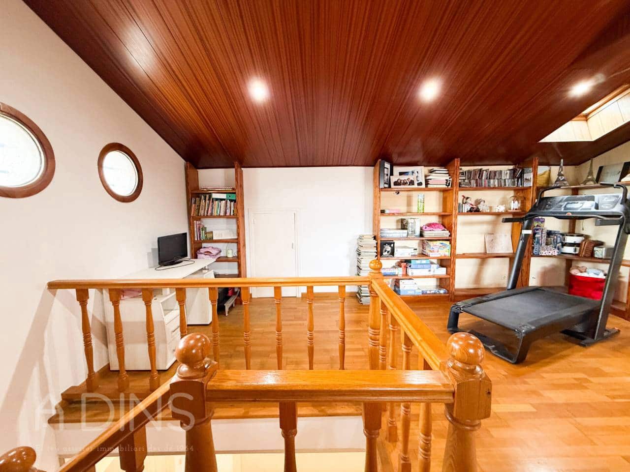 5 sypialnia Willa na sprzedaż w La Garriga z basenem garażem - 640 000 € (Ref: 9793061)