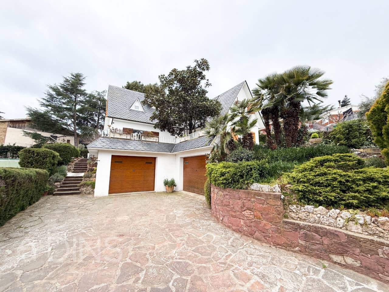 7 Zimmer Villa zu verkaufen in Bigues i Riells mit Pool Garage - 690.000 € (Ref: 9793063)