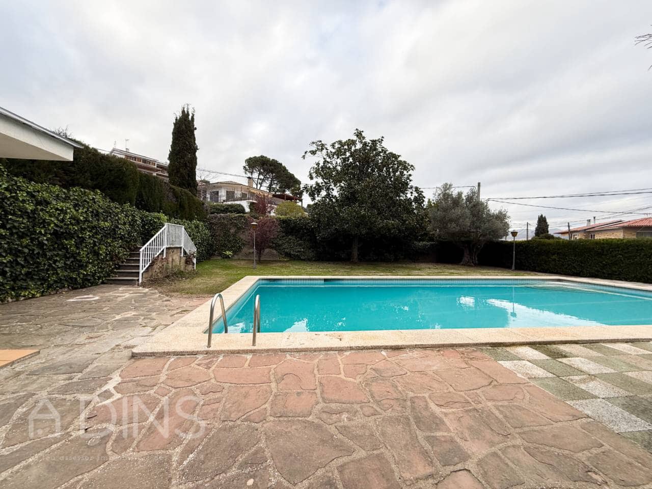 7 Zimmer Villa zu verkaufen in Bigues i Riells mit Pool Garage - 690.000 € (Ref: 9793063)