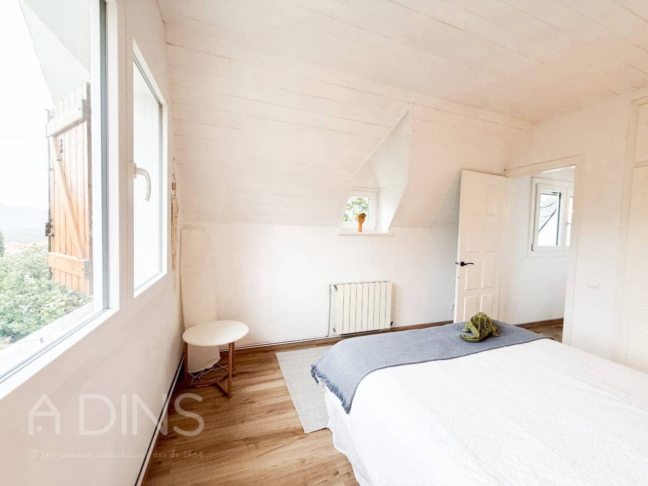 7 Zimmer Villa zu verkaufen in Bigues i Riells mit Pool Garage - 690.000 € (Ref: 9793063)