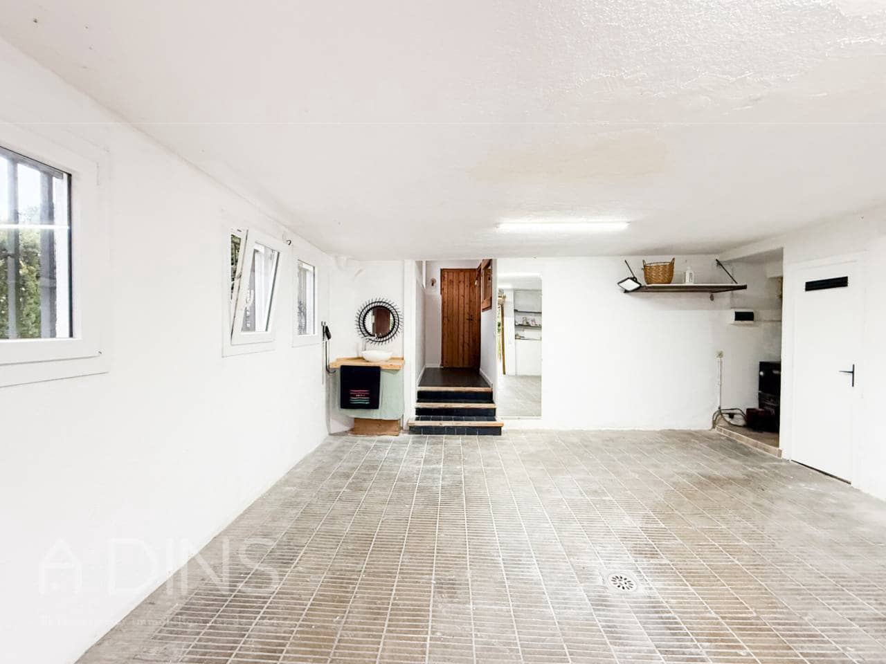 7 Zimmer Villa zu verkaufen in Bigues i Riells mit Pool Garage - 690.000 € (Ref: 9793063)