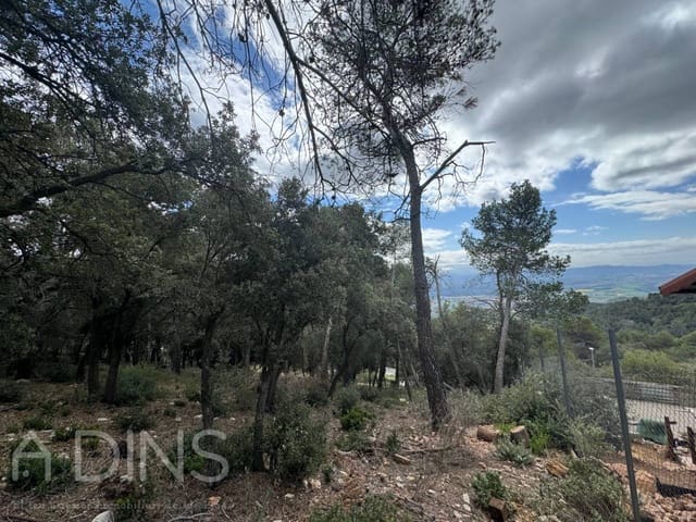 Teren niezagospodarowany na sprzedaż w Caldes de Montbui - 60 000 € (Ref: 9793065)