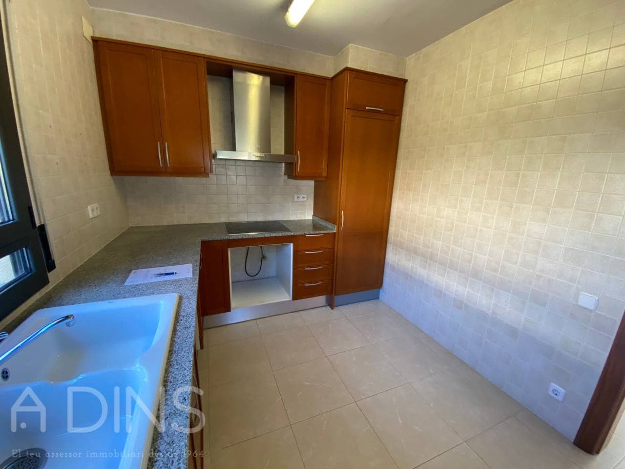 4 Zimmer Villa zu verkaufen in Sant Quirze Safaja mit Garage - 390.000 € (Ref: 9793066)