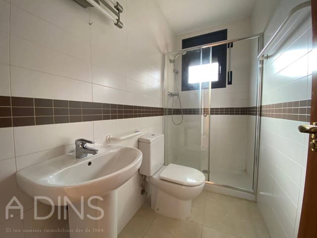 4 Zimmer Villa zu verkaufen in Sant Quirze Safaja mit Garage - 390.000 € (Ref: 9793066)