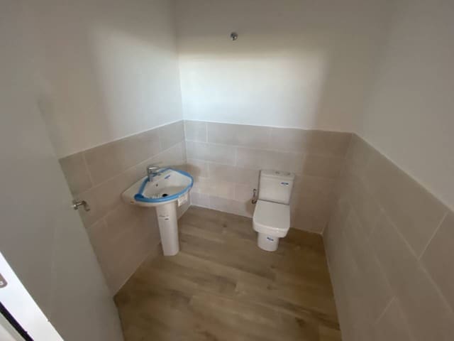 Kommersiell til leie i Caldes de Montbui - € 1 200 (Ref: 9793067)