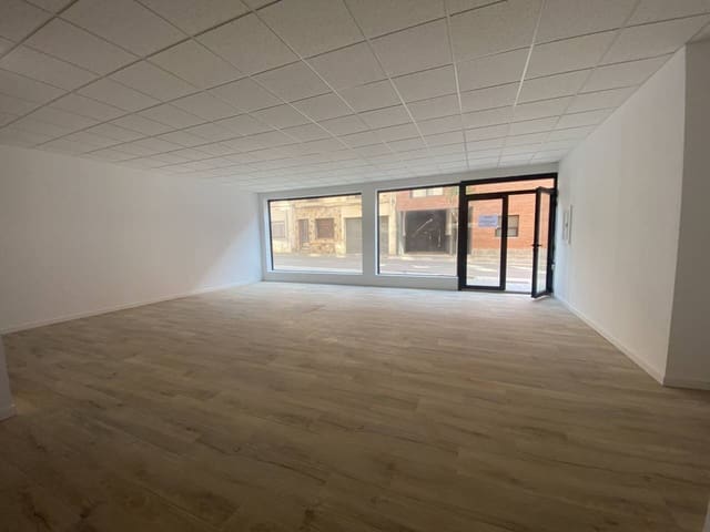 Kommersiell til leie i Caldes de Montbui - € 1 200 (Ref: 9793067)