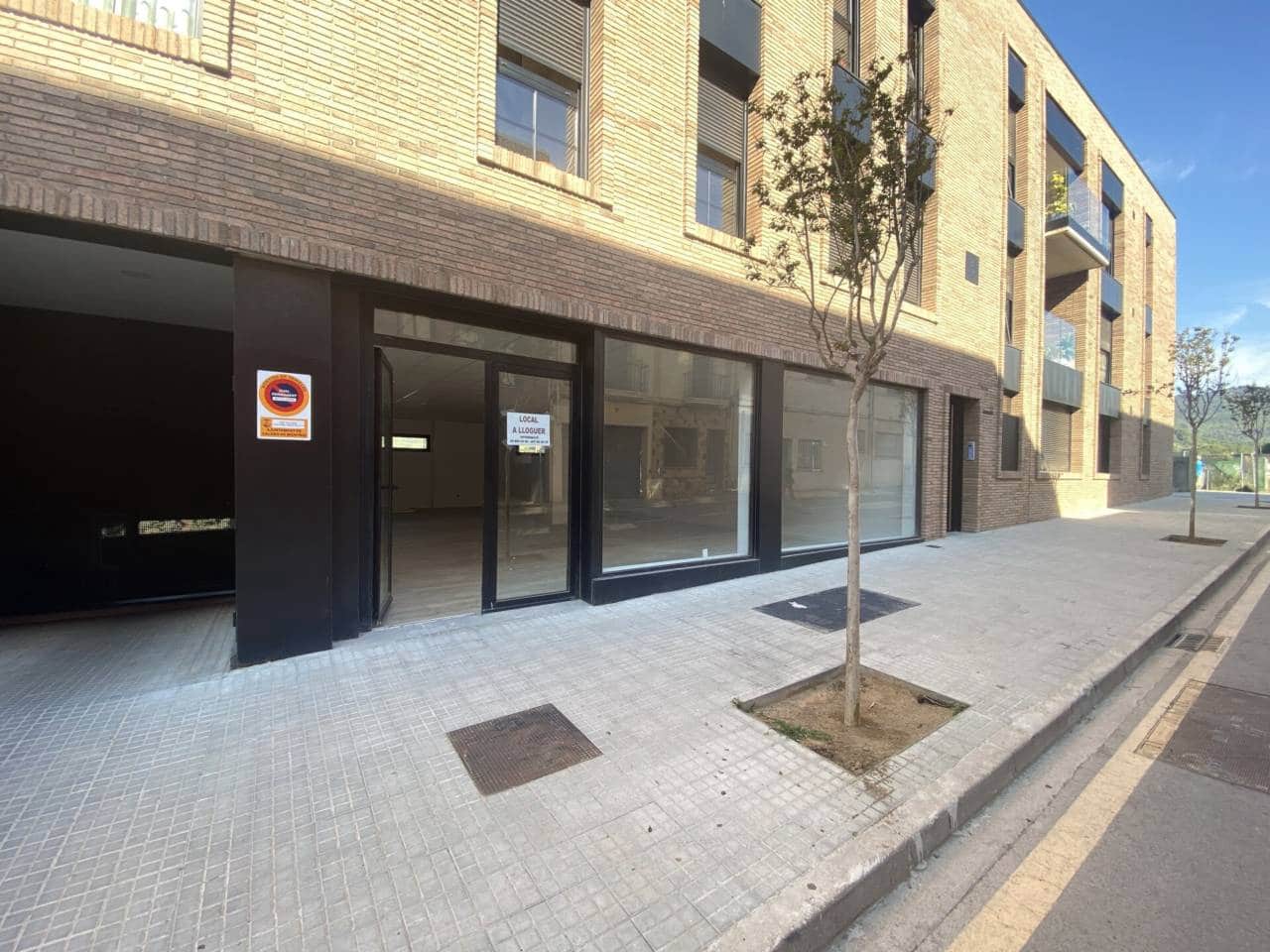 Erhverv til leje i Caldes de Montbui - € 1.200 (Ref: 9793067)