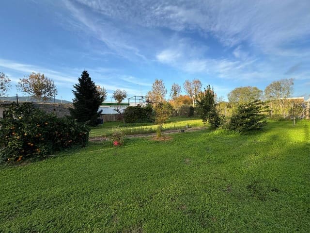 Mark till salu i Caldes de Montbui - 390 000 € (Ref: 9793070)